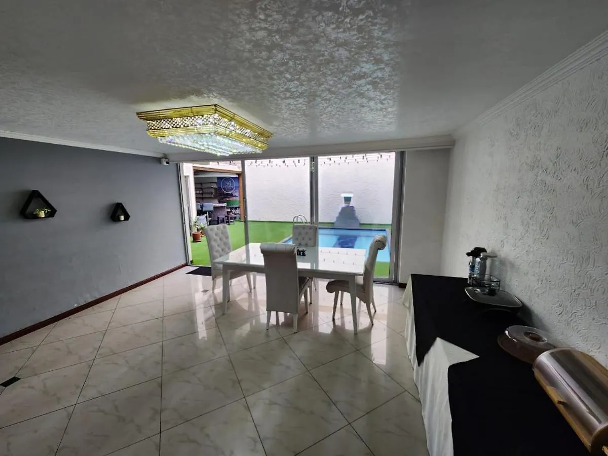 Hotel Boutique Deluxe Home Medellin Colombia